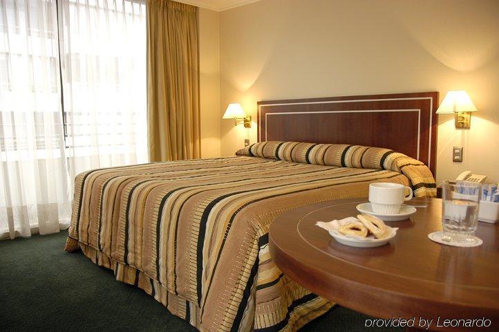 Hotel Leonardo Da Vinci Santiago de Chile Zimmer foto